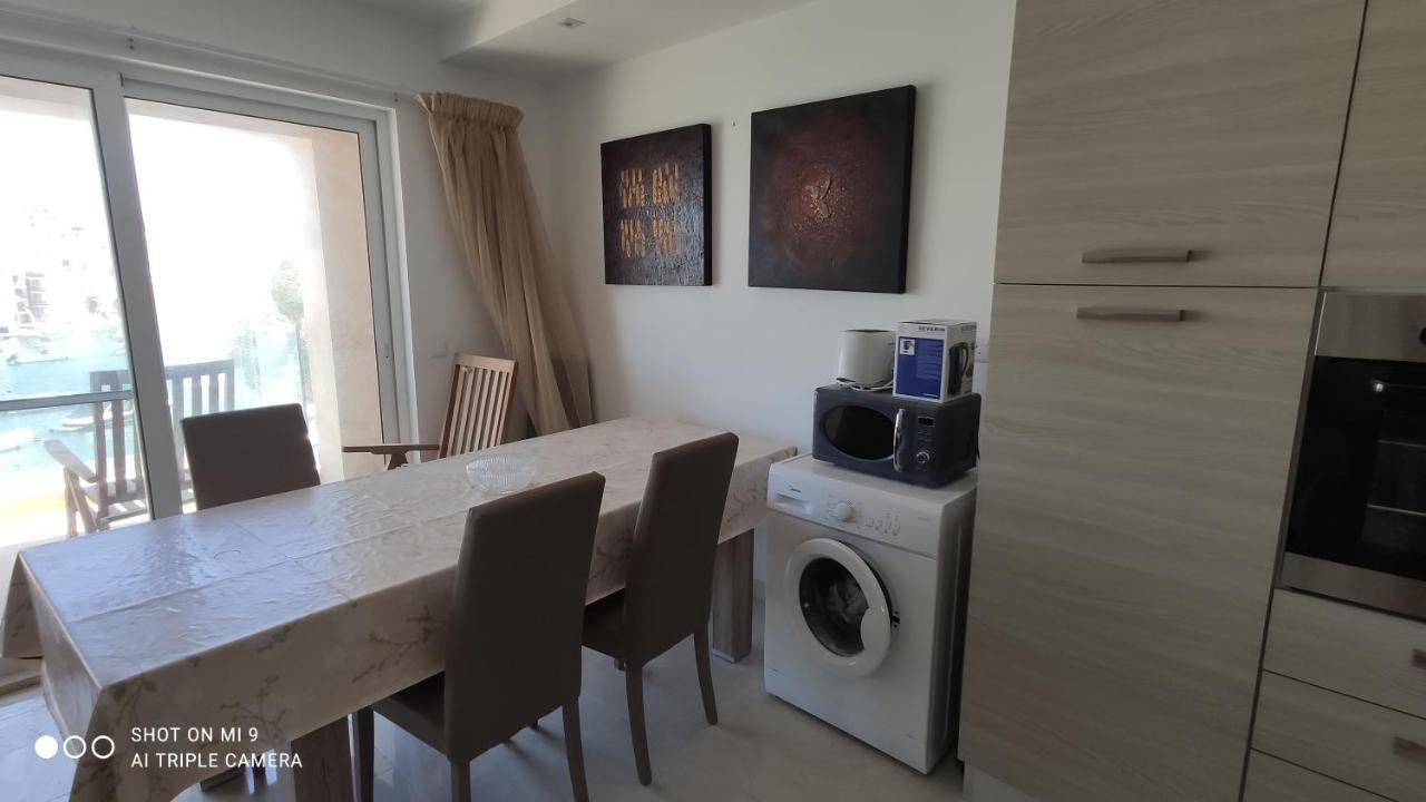 Aquamarine Sea Front Apartments - Third Floor Marsaskala Εξωτερικό φωτογραφία